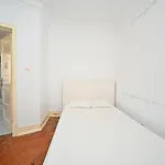 Guest house Brother's Lisbon