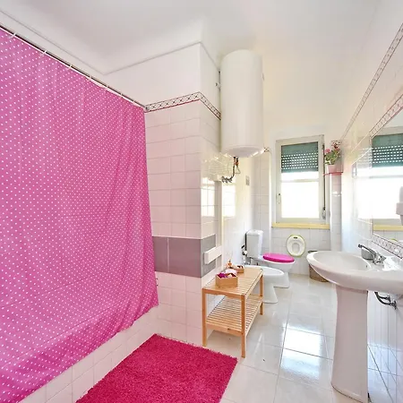 Brother's Guest house